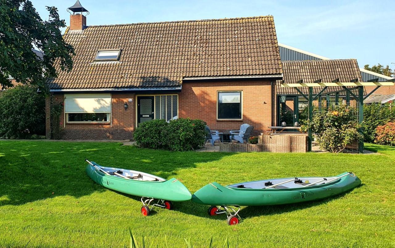 Vakantiehuisje 'T Wiede Blokzijl Luaran gambar