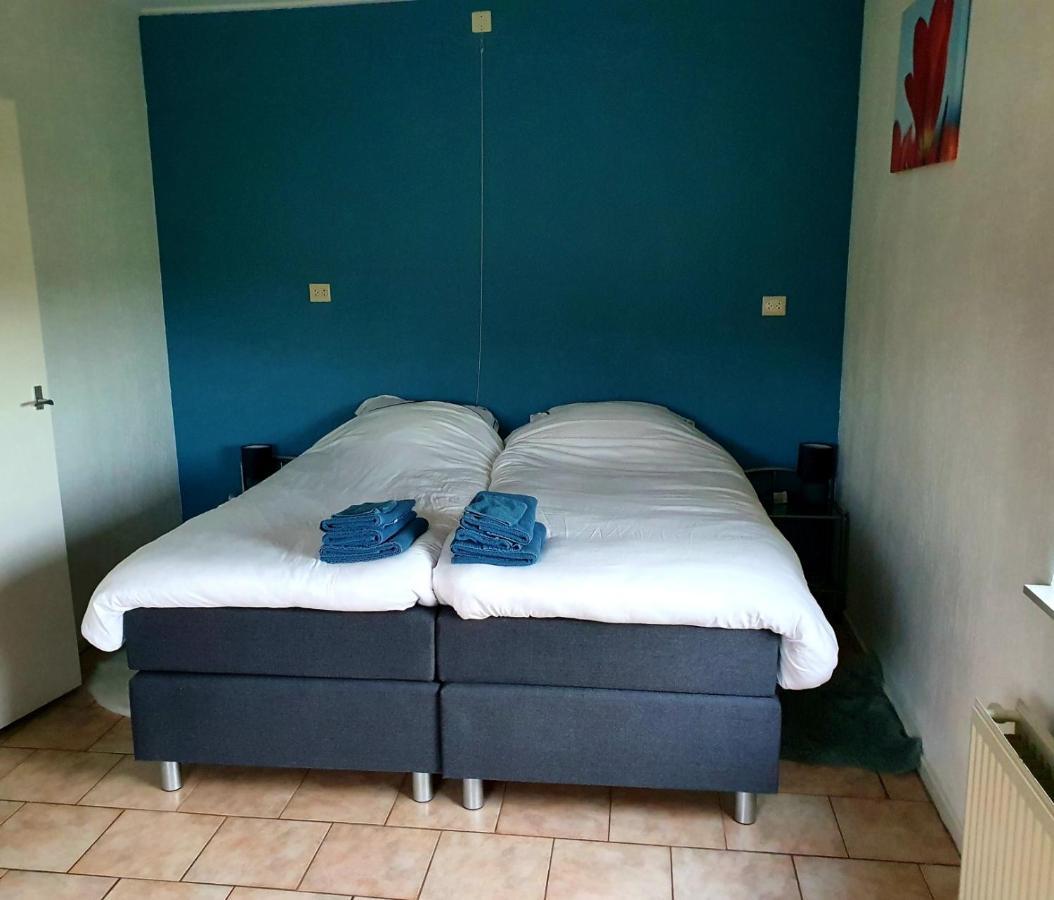 Vakantiehuisje 'T Wiede Blokzijl Luaran gambar