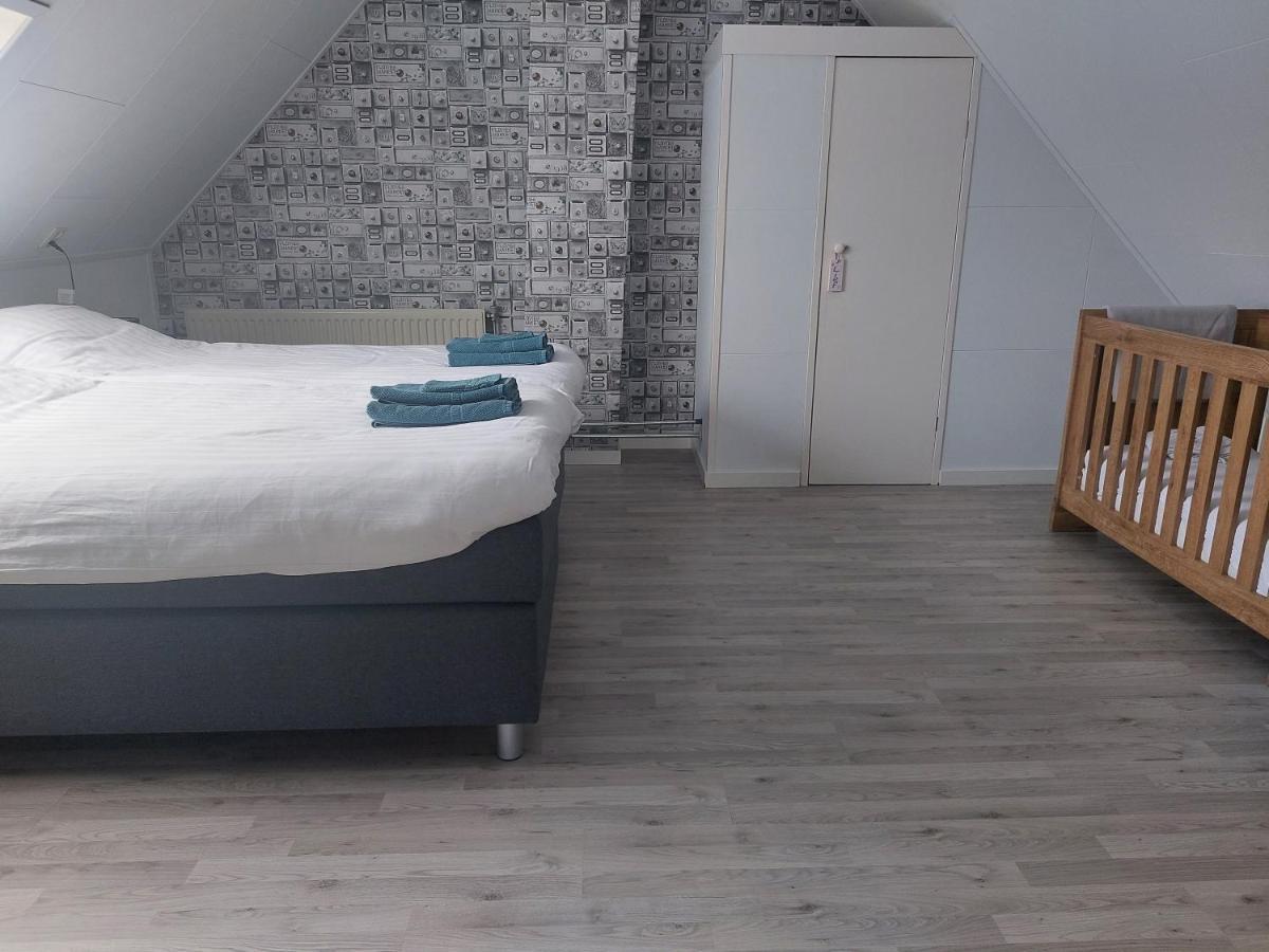 Vakantiehuisje 'T Wiede Blokzijl Luaran gambar
